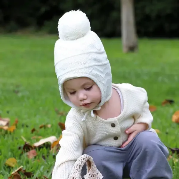 Knitted Hat with gloves set