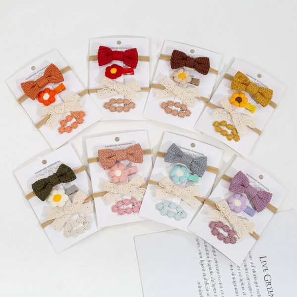 Set of baby hairclips in various colors and designs